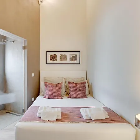 Tiara Downtown By Da'home Apartment *